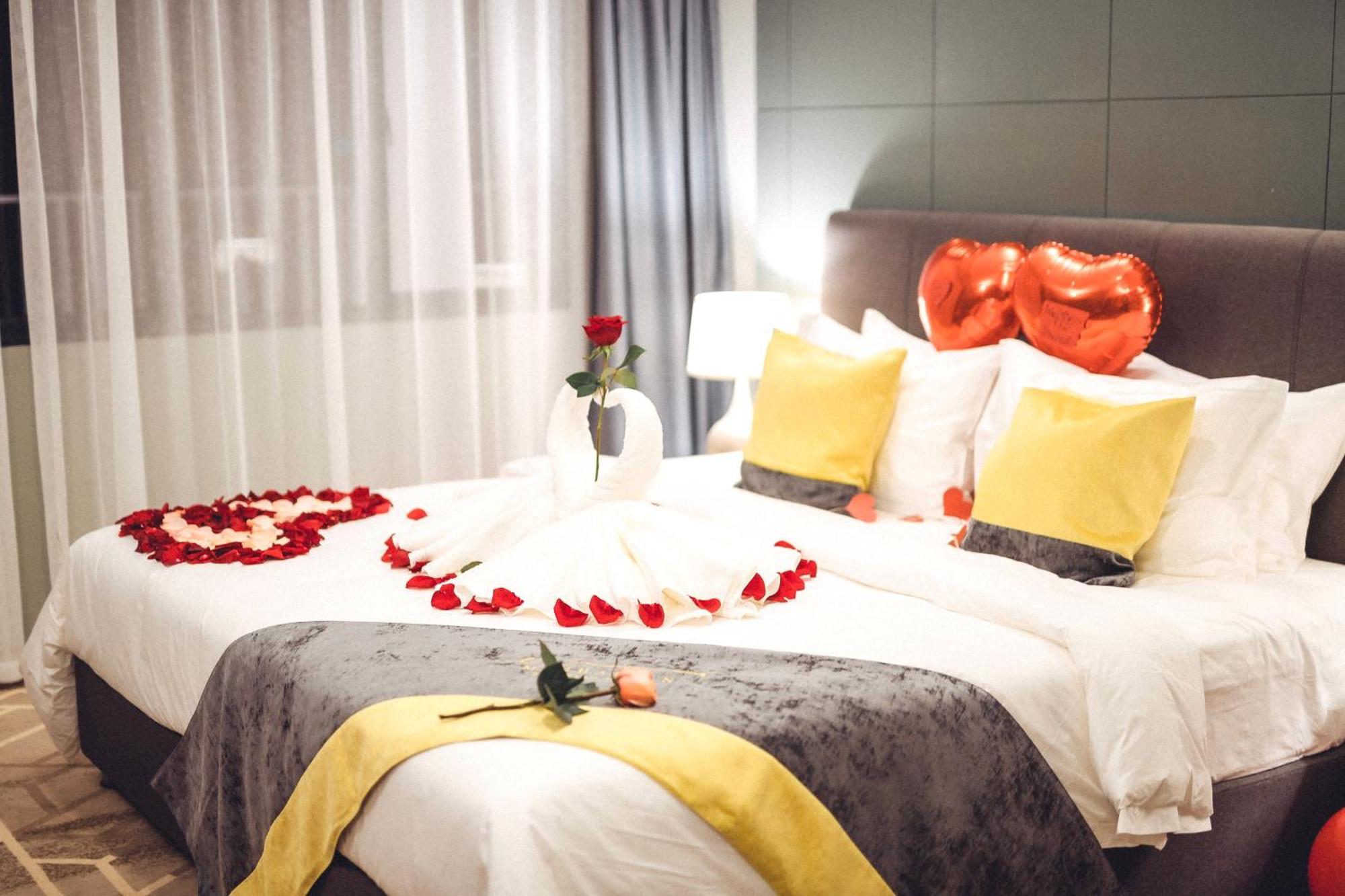 Manhattan Business Hotel, Мале Экстерьер фото